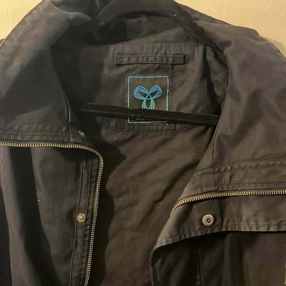 Black jacket - Picture 2 of 2